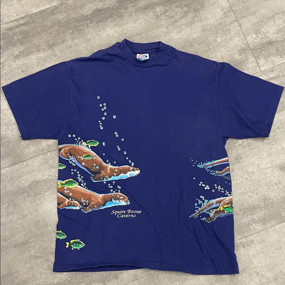 1993 vintage Hanes Beefy-T wrap around otter and fish T-shirt